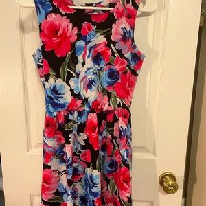 Lily Rose, pink/black floral dress, flowers, with A-line and short sleeves